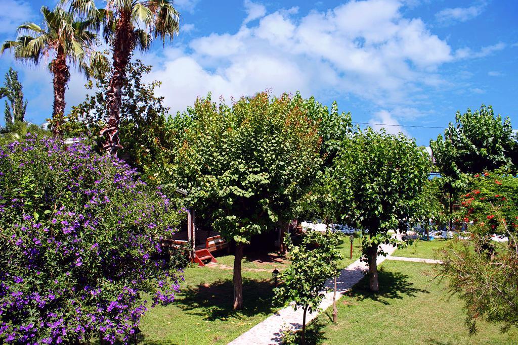 Alican Pension Çıralı Exteriör bild