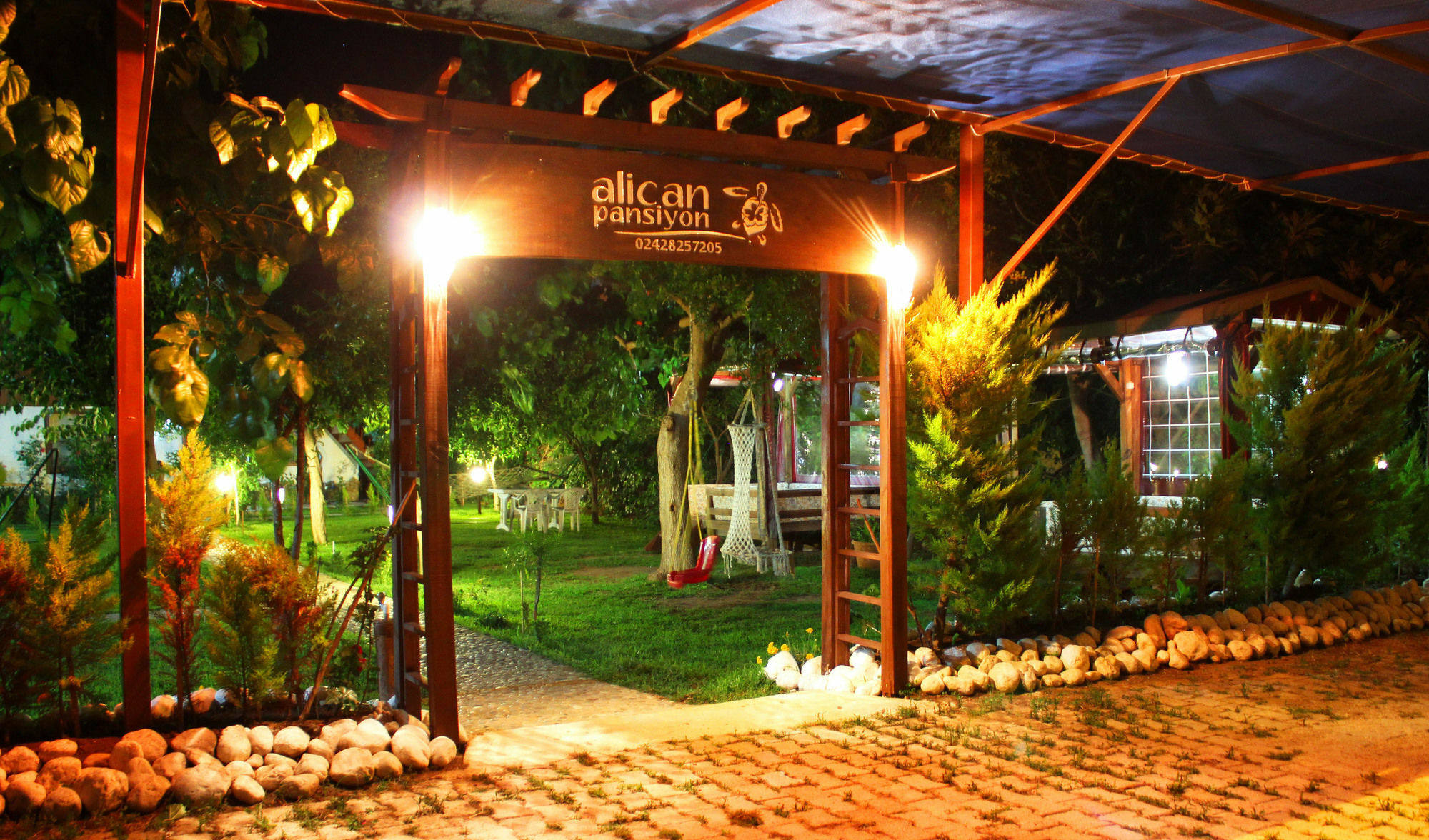 Alican Pension Çıralı Exteriör bild